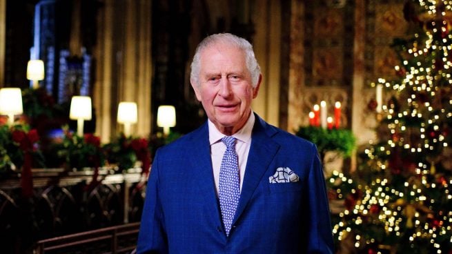 Todo lo que se sabe del discurso navideño de Carlos III entre tensiones, guiños y un destierro
