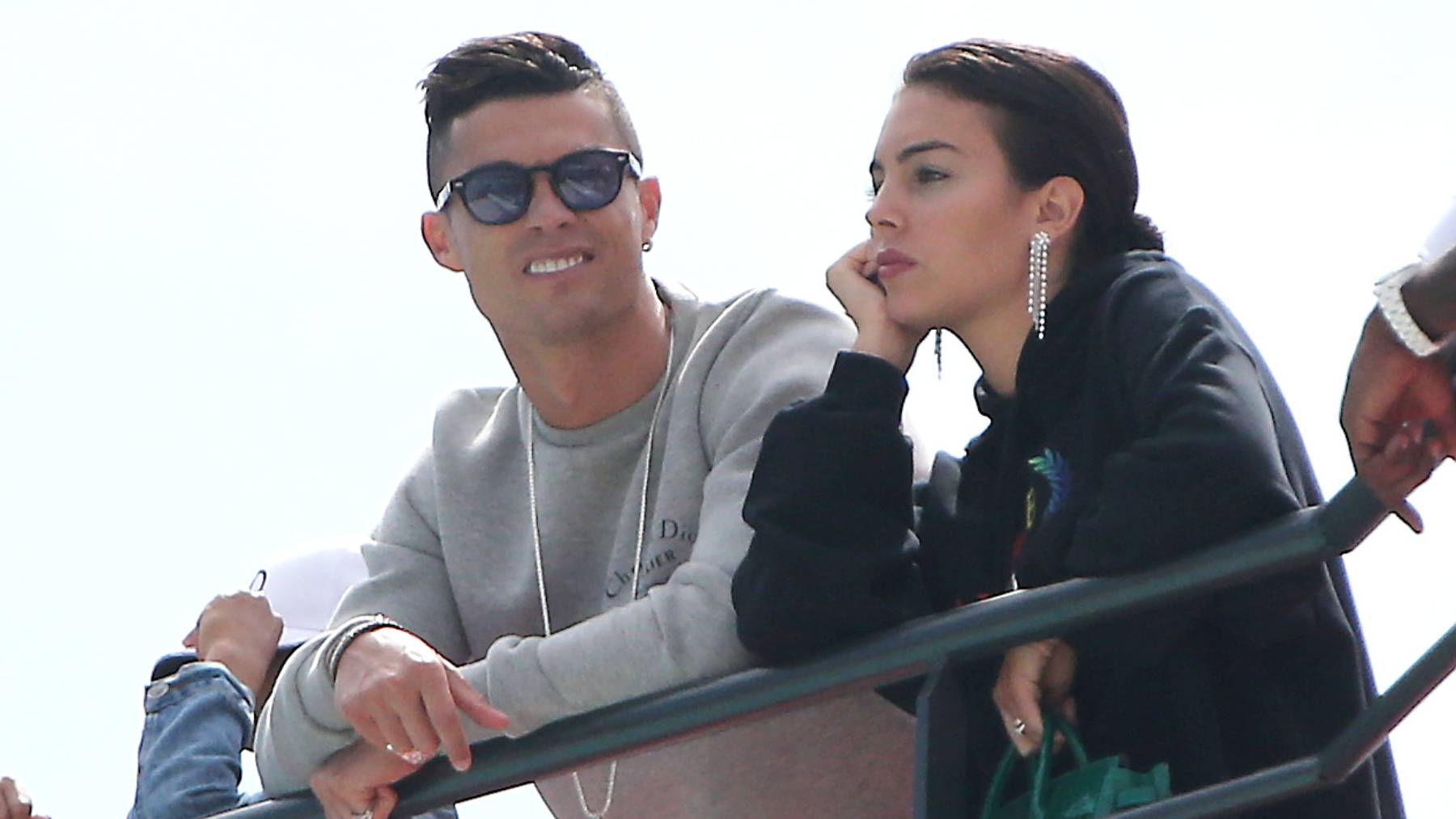 Cristiano y Georgina llevan el lujo al extremo: 18.000 euros por una noche en el Mar Rojo