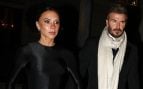 Victoria Beckham sonríe en medio del conflicto familiar: el brindis que responde a Brooklyn