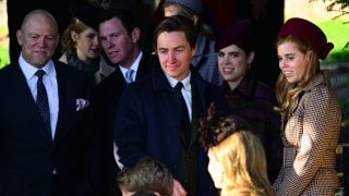 Las princesas Beatriz y Eugenia en Navidad. (Foto: Gtres)