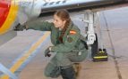 La princesa Leonor de Borbón durante su primer vuelo en solitario. (Foto: Gtres)