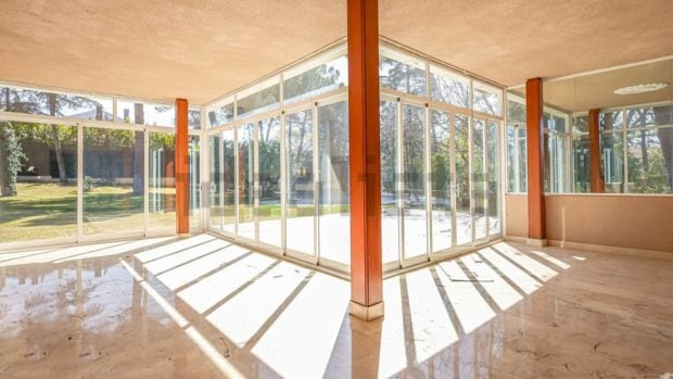 Interior de la casa de Rocío Jurado. (Foto: Idealista)