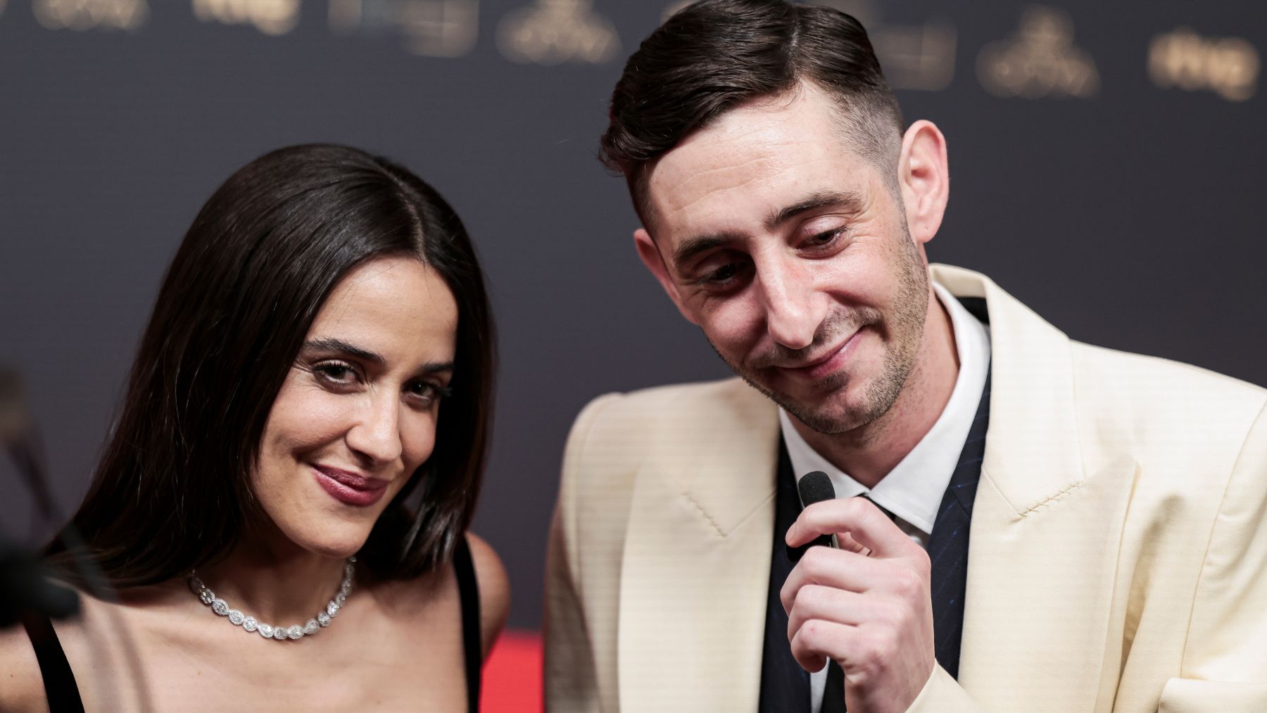 Macarena García sigue los pasos de su hermano, Javier Ambrossi, y termina el 2025 soltera