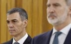Pedro Sánchez junto al Rey Felipe VI. (Foto: Gtres)