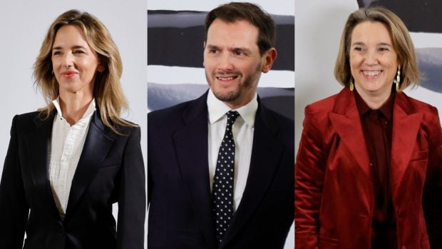 De izquierda a derecha. Cayetana Álvarez de Toledo, Albert Rivera y Cuca Gamarra. (Fotos: Gtres)