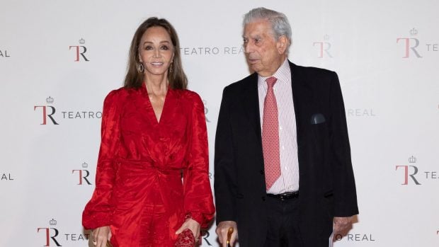 Isabel Preysler y Mario Vargas Llosa. (Foto: Gtres)