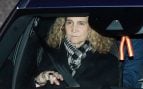 La infanta Elena en el interior de un vehículo. (Foto: Gtres)