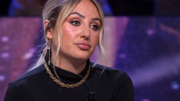 Rocío Flores Carrasco en '¡De viernes!'. (Foto: Telecinco)