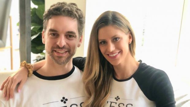 Pau Gasol y su mujer Cat. (Foto: Instagram)