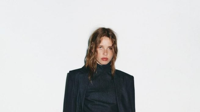 Adiós a los pantalones de campana: la nueva tendencia que está arrasando en Zara y es mucho más elegante