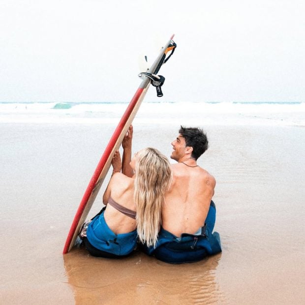 La primera foto compartida por Ana Mena con el actor. (Foto: Redes Sociales)