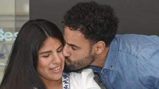 Isa Pi y Asraf dándose un beso. (Foto: Gtres)