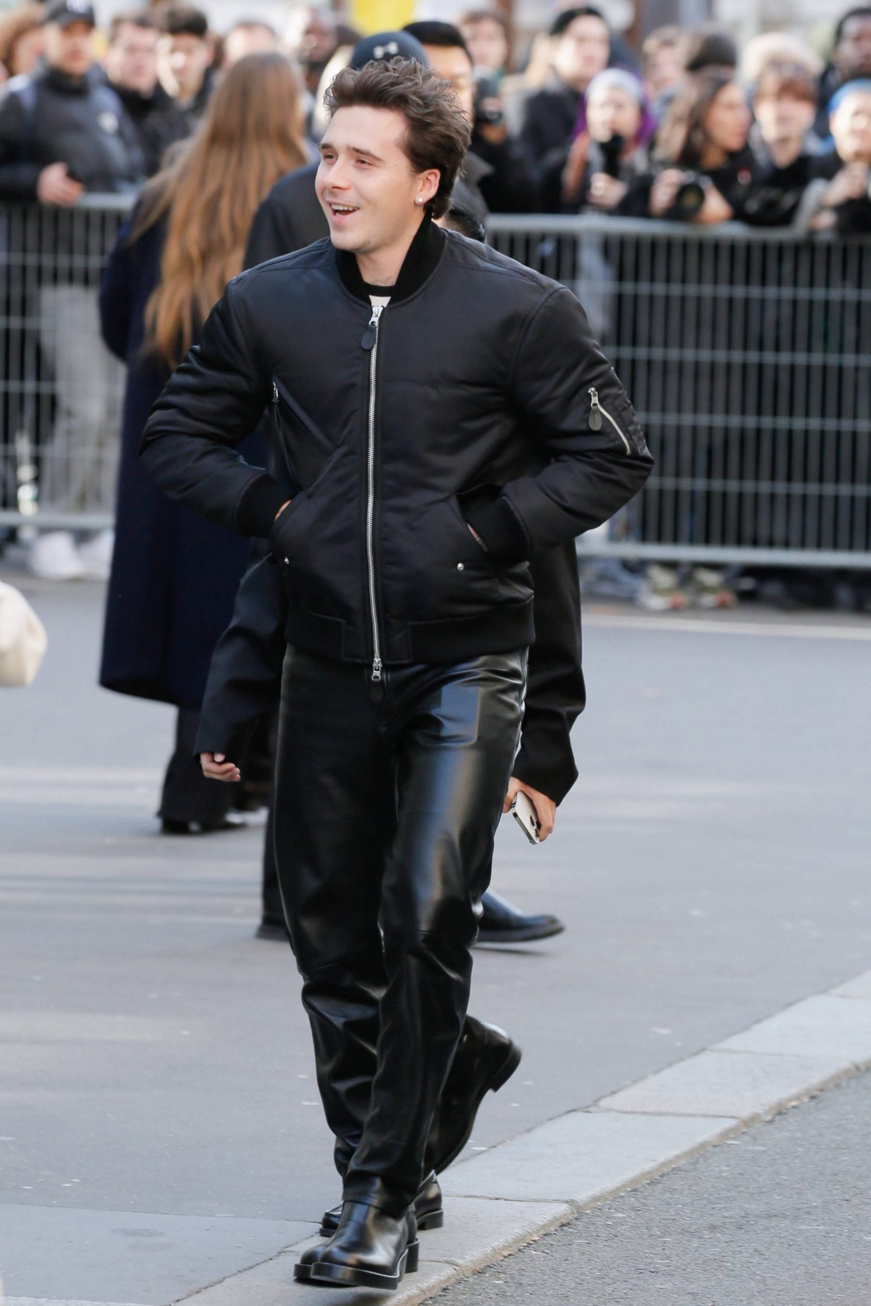 Brooklyn Beckham en París. (Foto: Gtres)