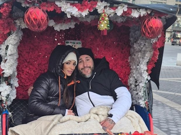 Kiko Rivera y su novia en nueva York. (Foto: Instagram)