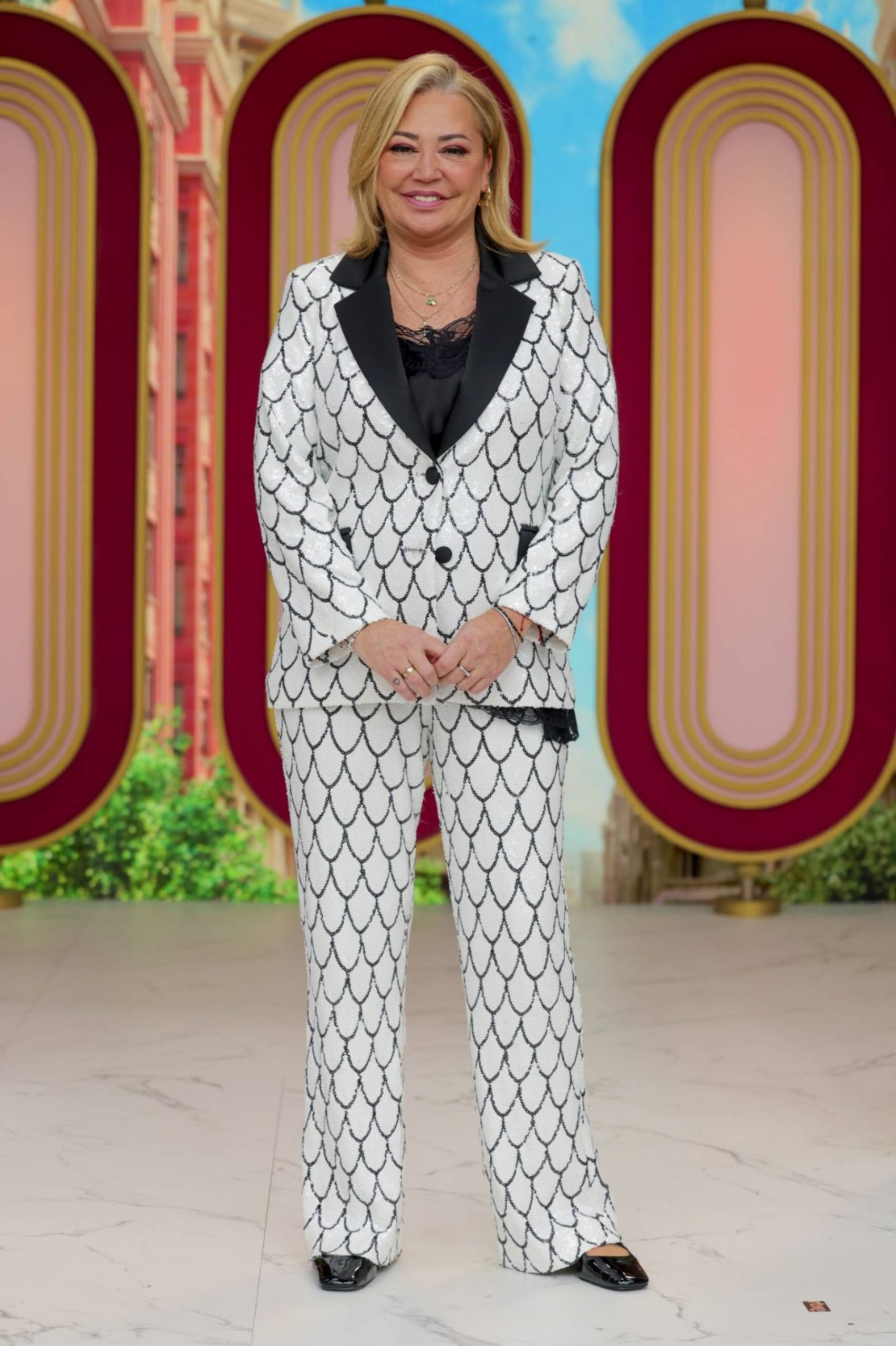 Belén Esteban en la presentación de un programa. (Foto: Gtres)