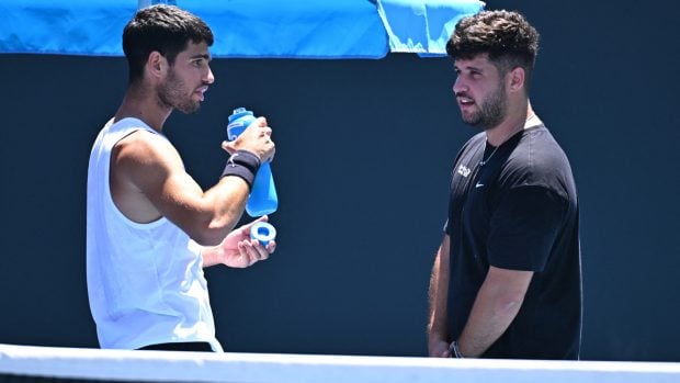 Carlos Alcaraz y su hermano Álvaro. (Foto: Gtres)