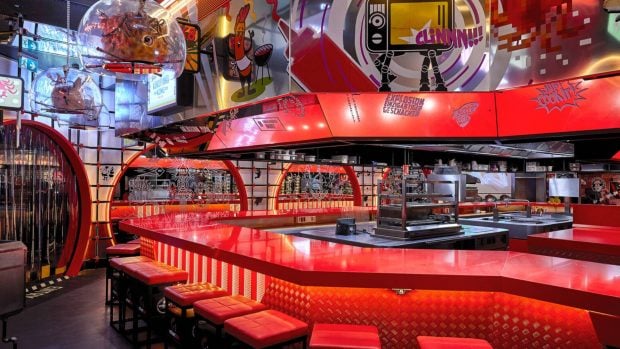 El interior del restaurante StreetXo. (Foto: Web Lázaro Rosa-Violán)