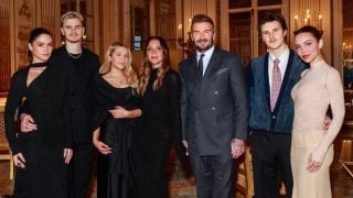 Familia Beckham en París. (Foto: Gtres)