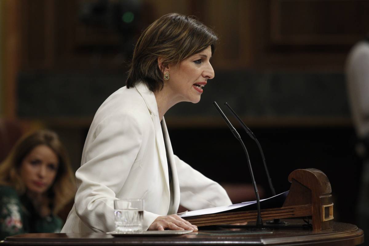 Yolanda Díaz durante una sesión ordinaria en el Congreso de los Diputados, Madrid, 20 de marzo de 2018. (Foto: Gtres)