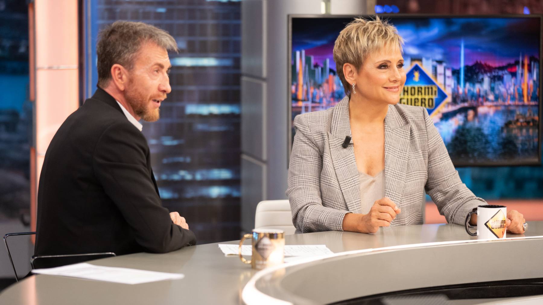 Glòria Serra: madre a los 50, pareja veinte años menor y vida familiar a prueba de paparazzi