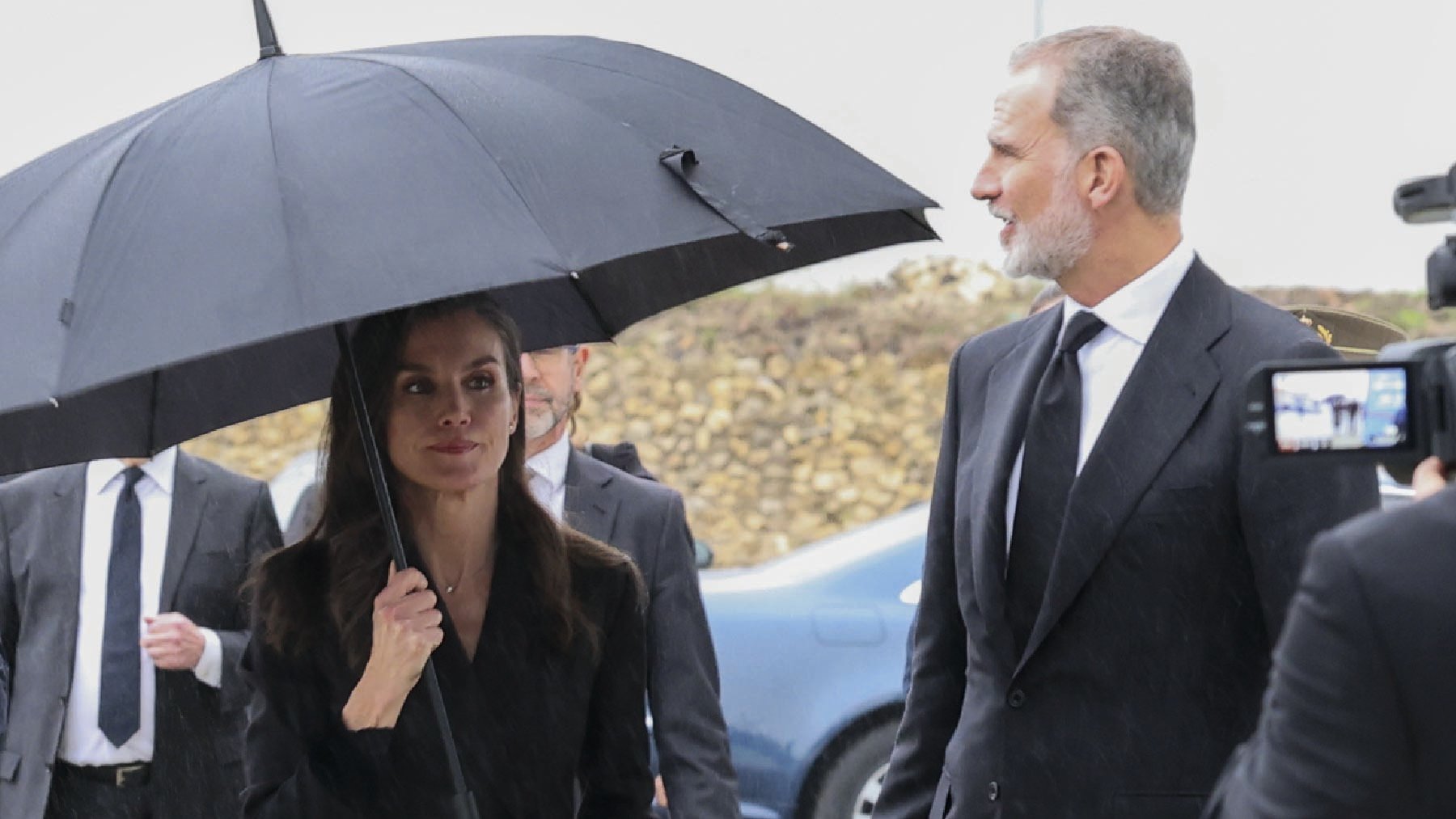 Los Reyes presiden en Huelva la misa en honor a las víctimas del accidente de Adamuz