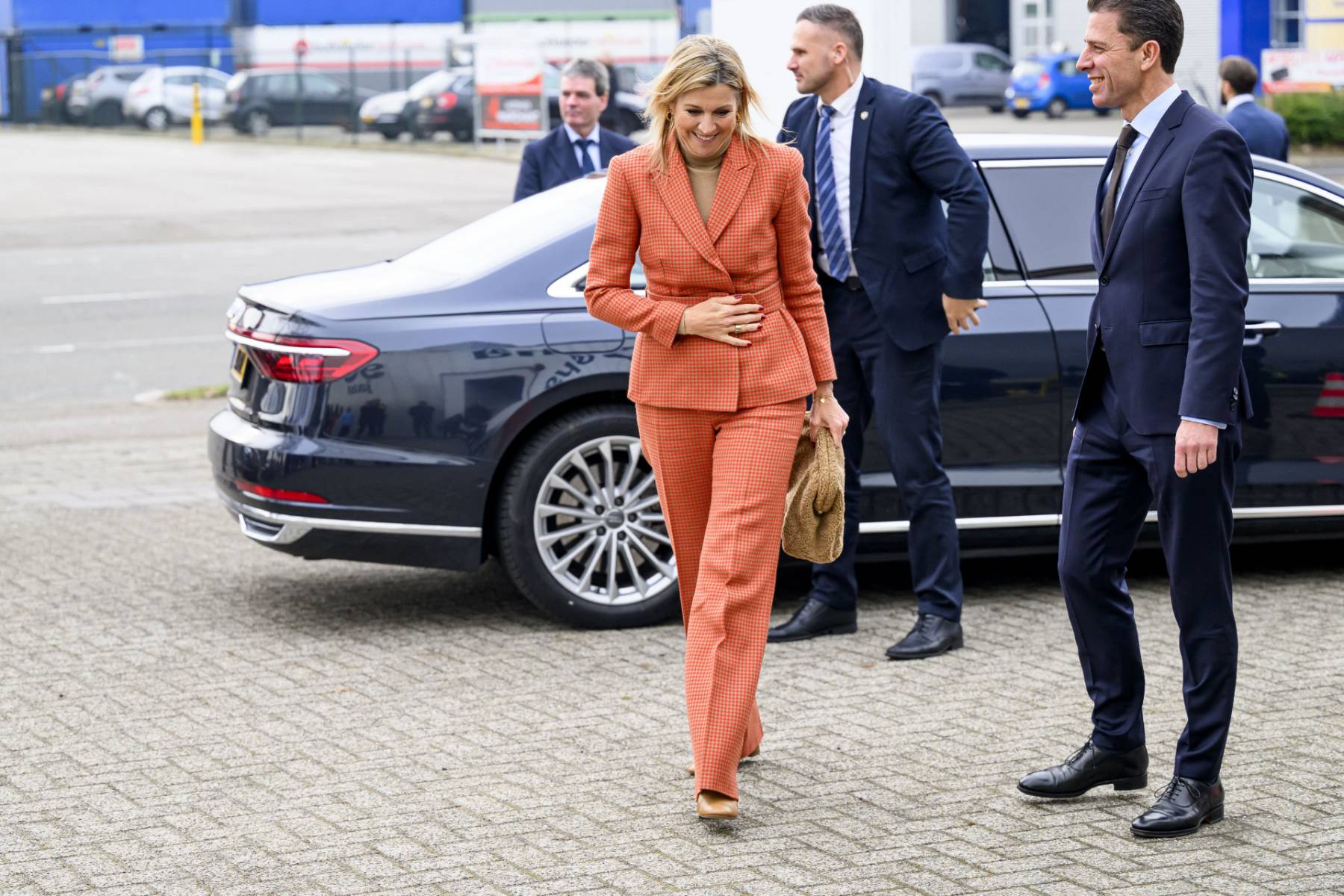 La reina Máxima de Holanda a su llegada a un acto oficial. (Foto: Gtres)