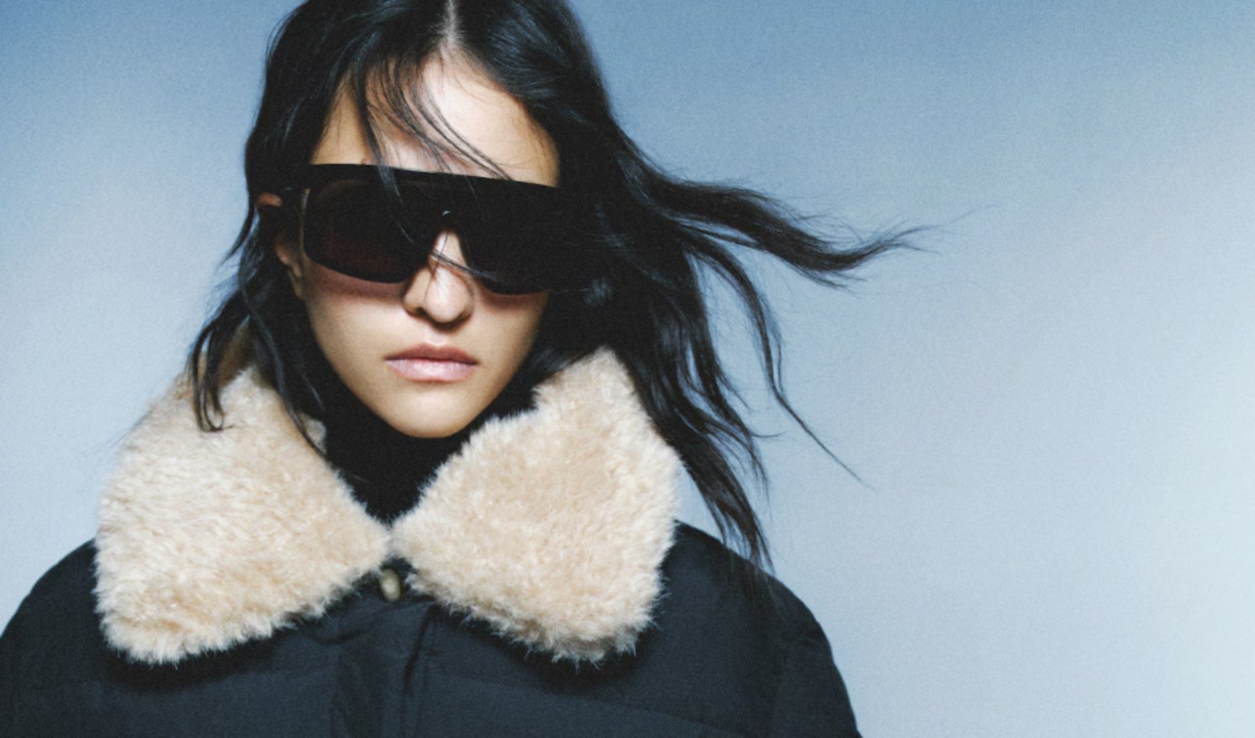 Ni Zara ni Mango: la chaqueta que enamora a las pijas madrileñas es de H&amp;M