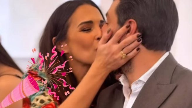 Paula Echevarría y Miguel Torres dándose un beso. (Foto: Instagram)