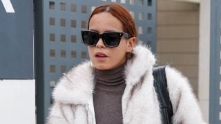 Gloria Camila en las inmediaciones de su casa. (Foto: Gtres)