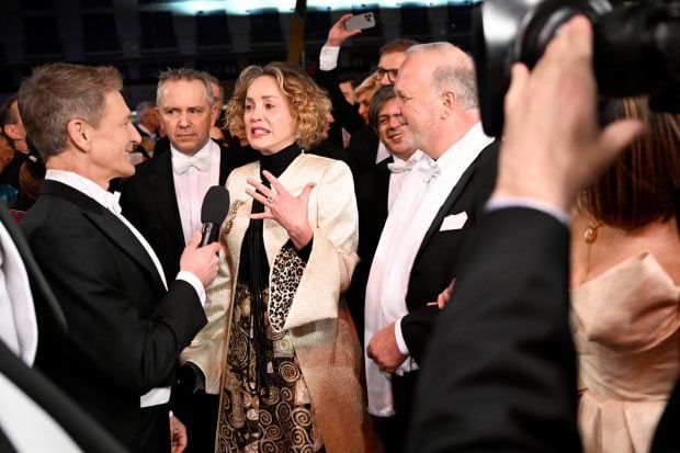 sharon stone, opera sharon stone,