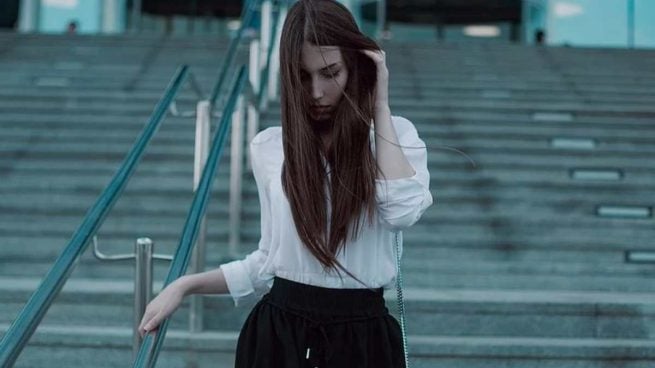 Recién llegado a Zara: 3 nuevas blusas de tendencia clásica que vas a llevar este 2026