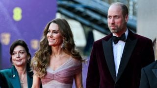 Los príncipes de Gales en los Premios BAFTA. (Foto: Gtres)