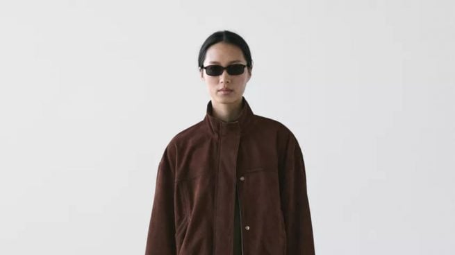 Estoy deseando que llegue la primavera para ponerme la falda rebajada de Massimo Dutti que eleva mis looks