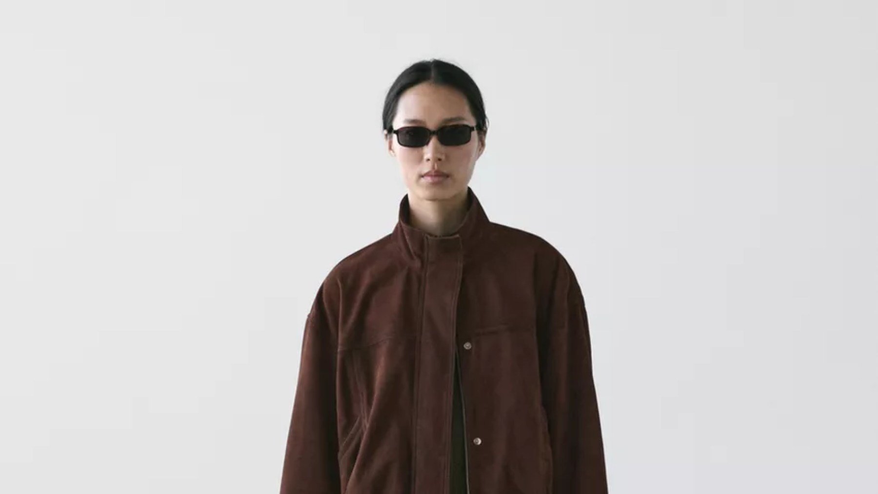 Estoy deseando que llegue la primavera para ponerme la falda rebajada de Massimo Dutti que eleva mis looks