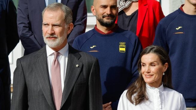 Los Reyes Felipe y Letizia en Zarzuela. (Foto: Gtres)