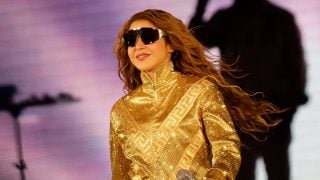 Shakira en un concierto en el Zócalo de Ciudad de México. (Foto: Gtres)