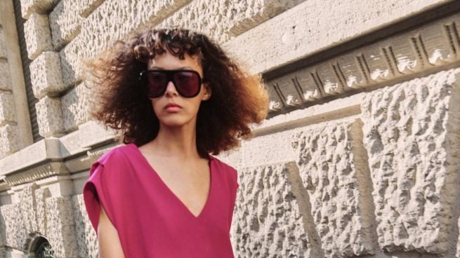 Zara se adelanta a la primavera con el vestido que querrás tener para combinar con bailarinas o sandalias