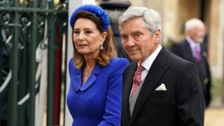 Los padres de Kate Middleton en un acto oficial. (Foto: Gtres)