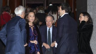 Isabel Preysler, Íñigo Onieva y Tamara Falcó en el Teatro Real. (Foto: Gtres)
