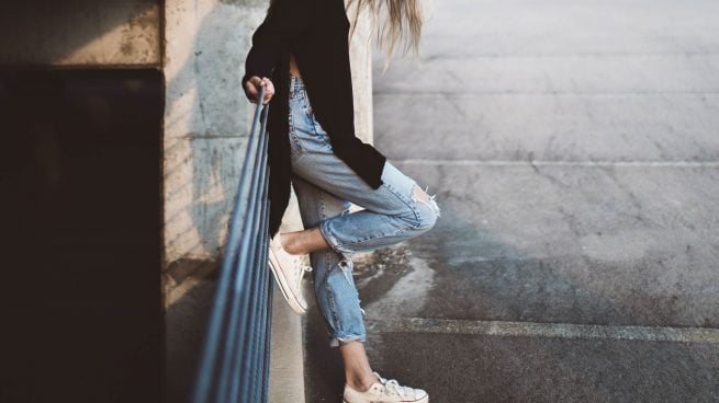 Ni mocasines ni alpargatas: Parfois tiene por menos de 8 euros el calzado cómodo y elegante que no te vas a quitar en toda la primavera