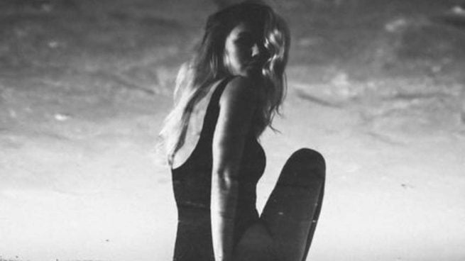 El verano está a la vuelta de la esquina y Zara sorprende con el bañador efecto vientre plano que va a triunfar este verano