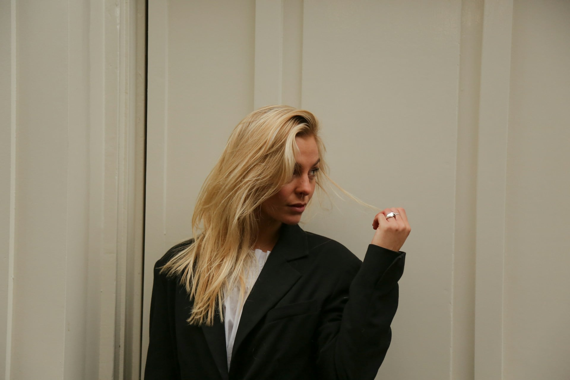 La chaqueta de Mango que obsesiona a las que más saben de moda: la vas a necesitar en tu armario esta primavera