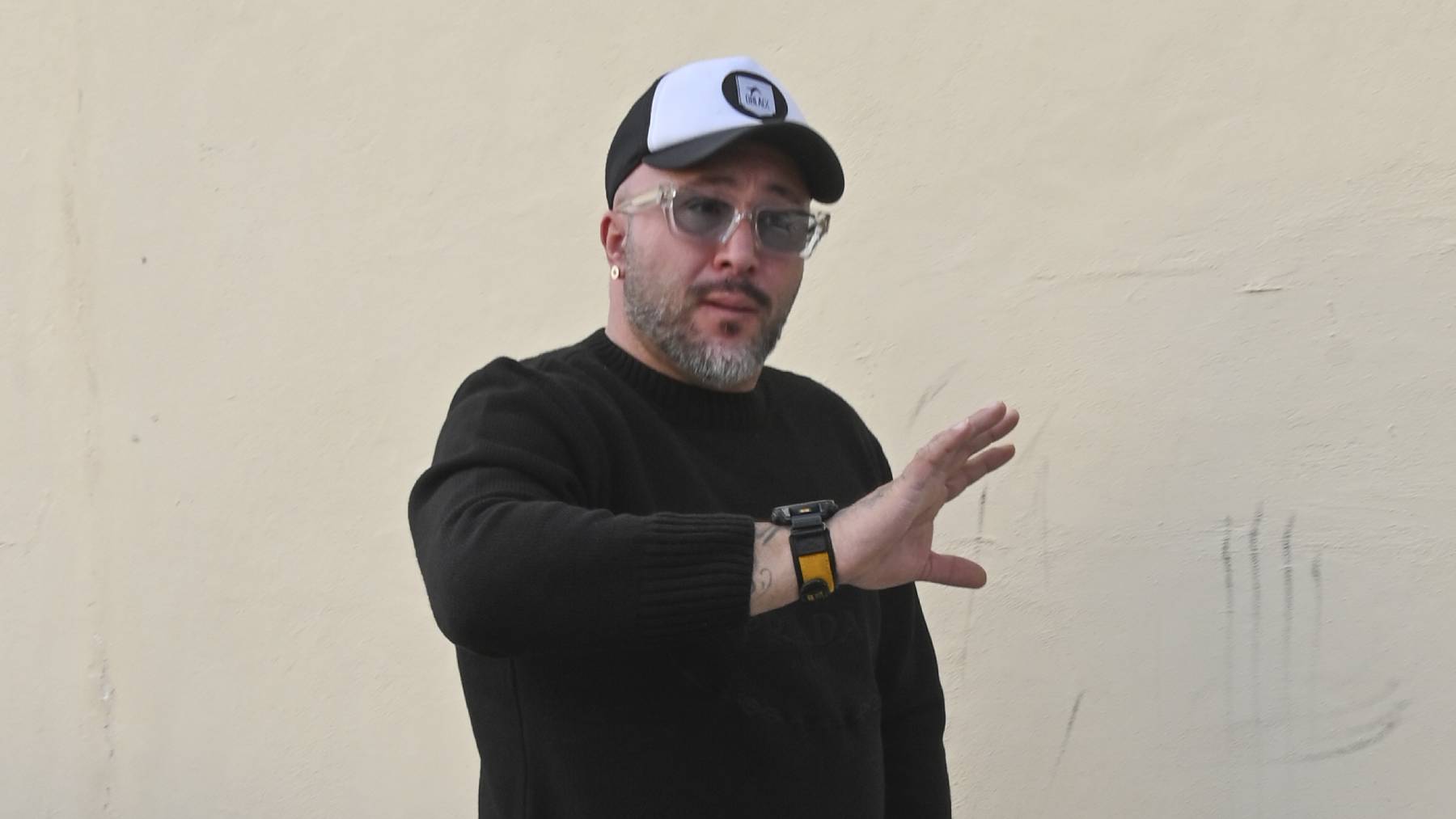 Kiko Rivera estalla ante las críticas por la dedicatoria a su madre y muestra su postura sobre Cantora