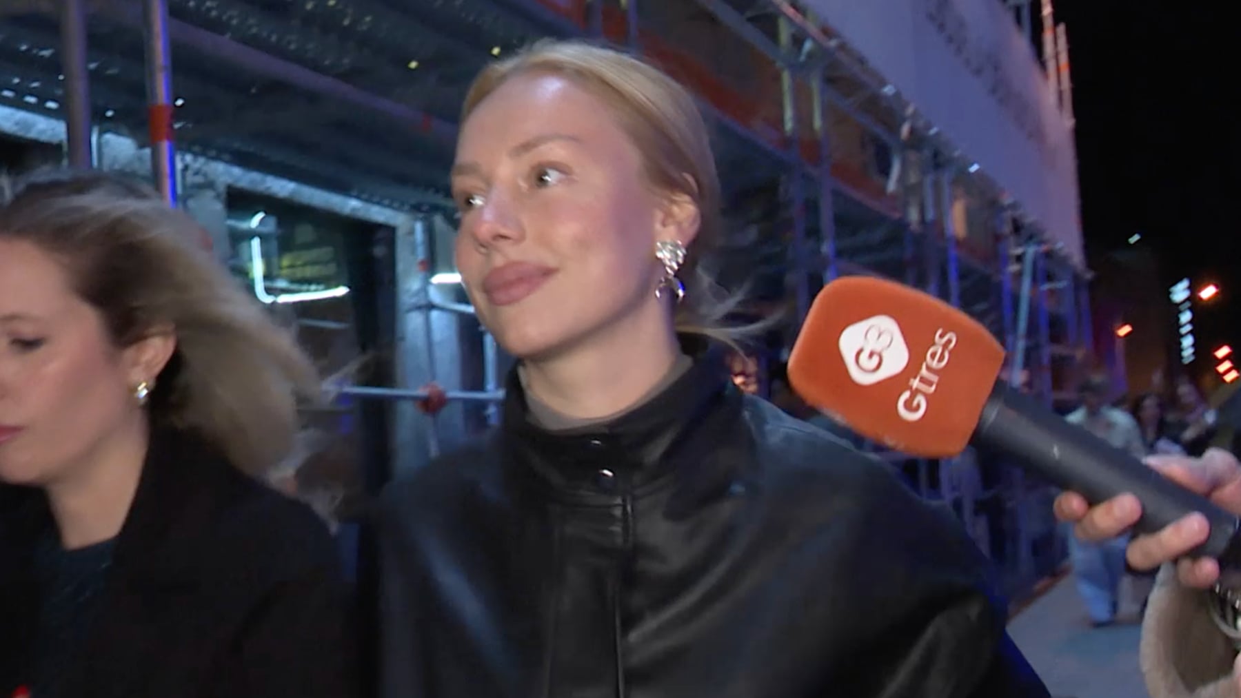 La curiosa respuesta de Ester Expósito cuando le preguntan sobre Mbappé: No me gusta mucho...