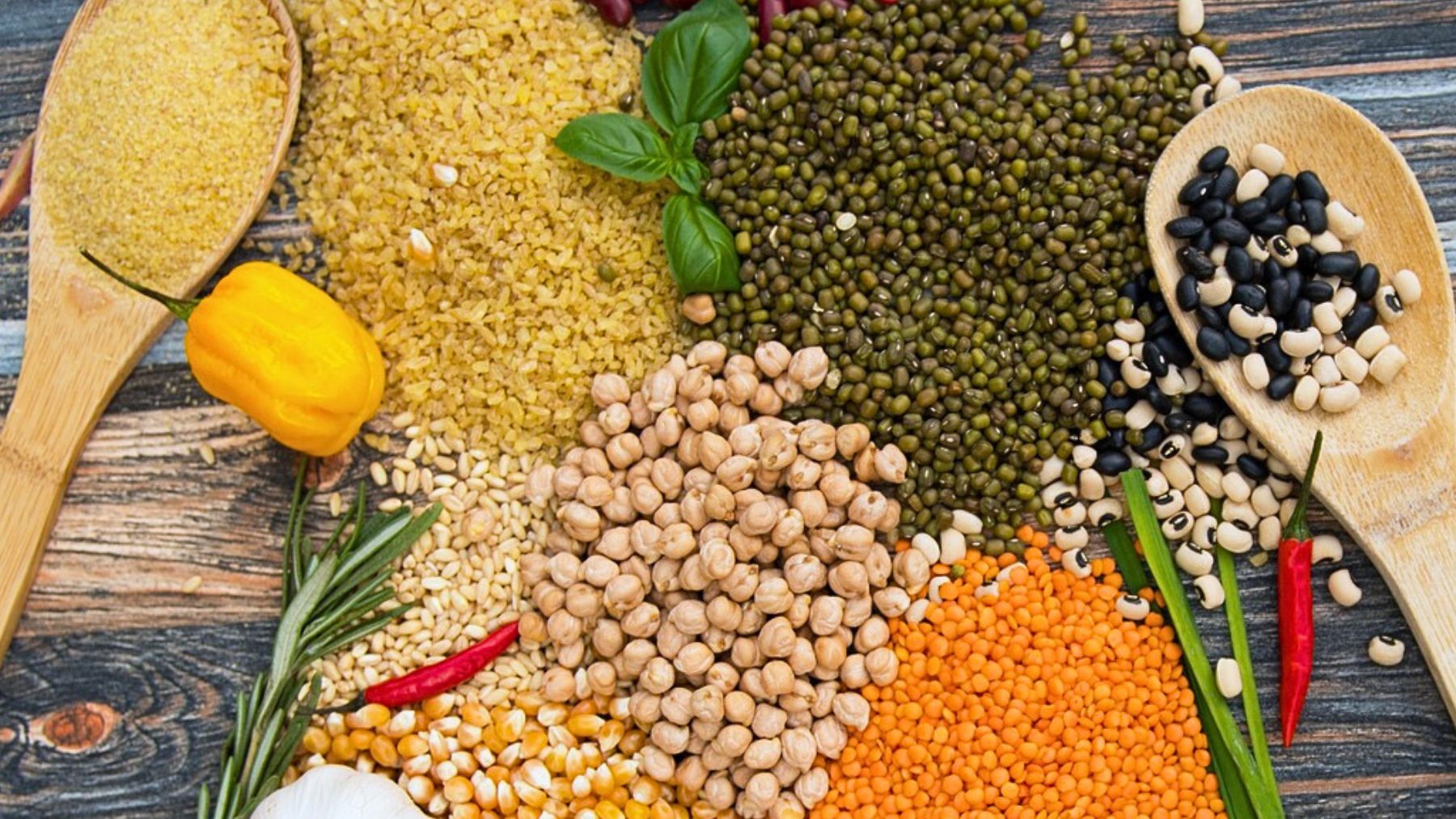 Iron, spinach, foods