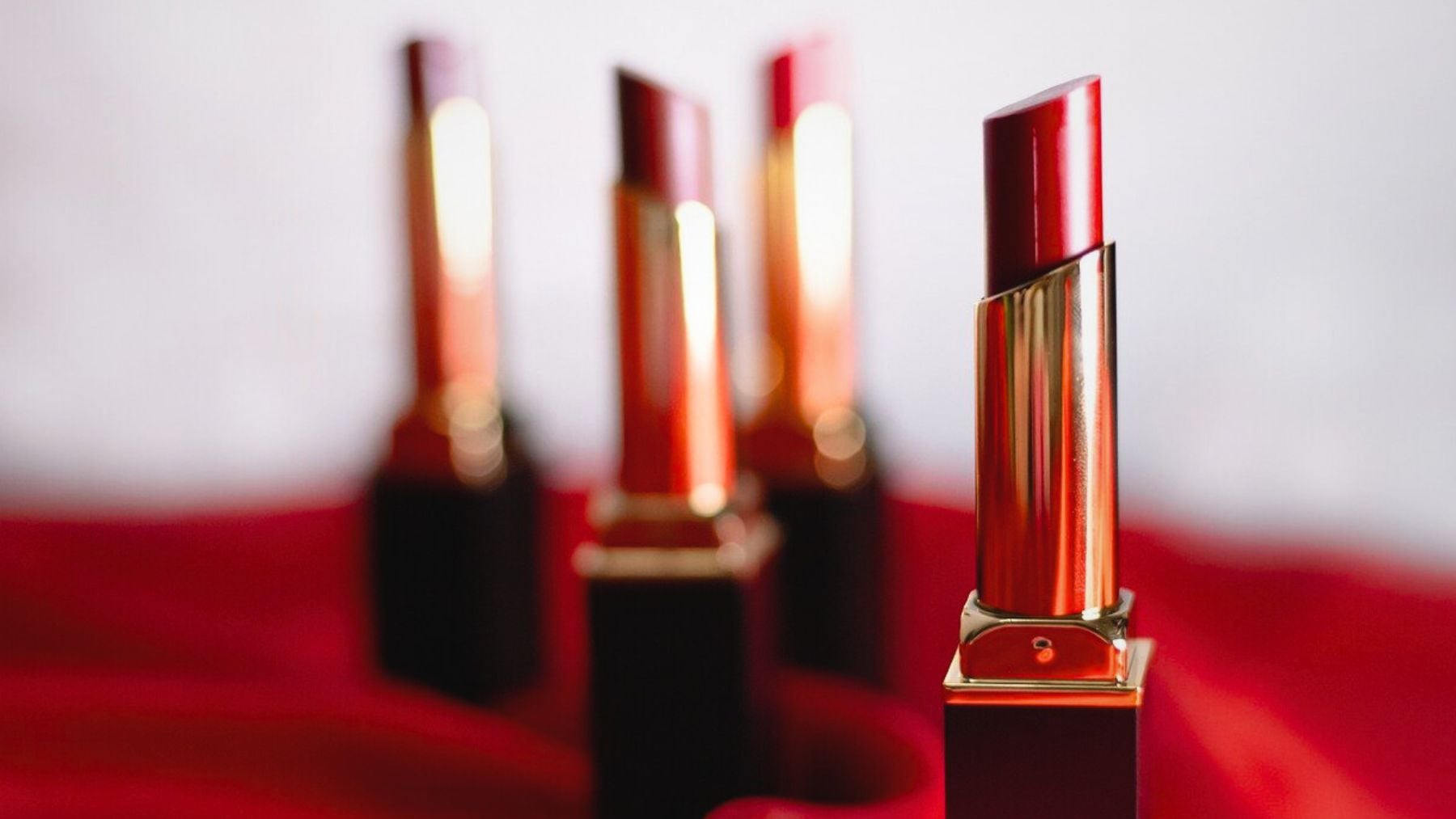 Lipstick, color, self-esteem