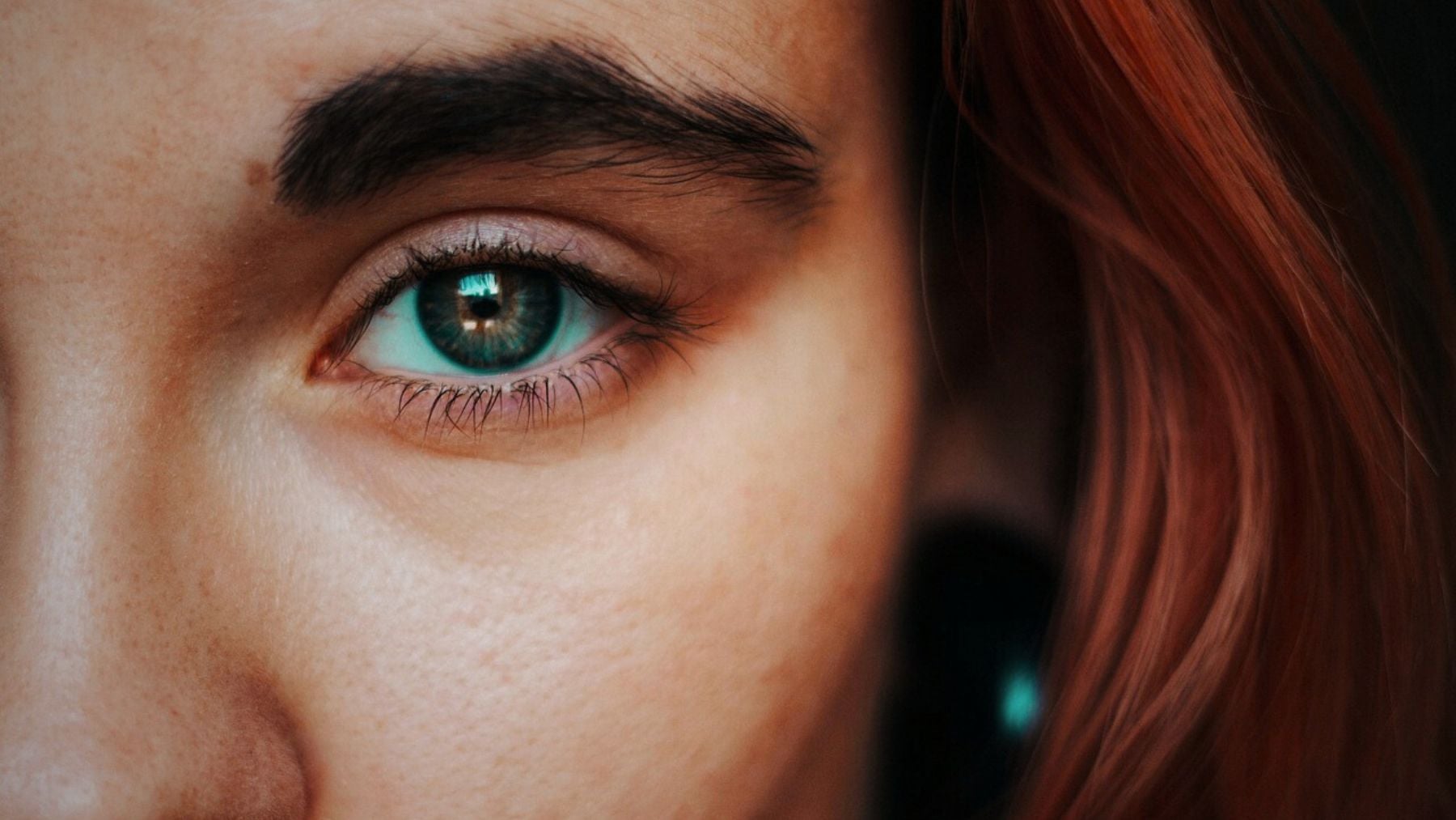 Dark circles, concealer, makeup