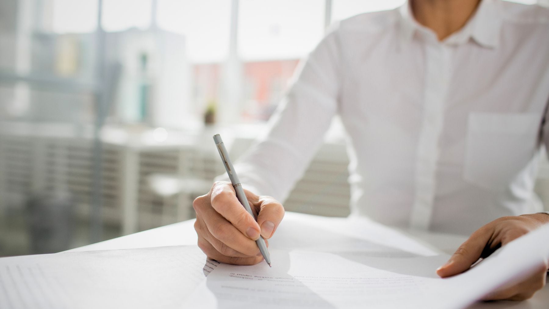 Signature, surname, psychology