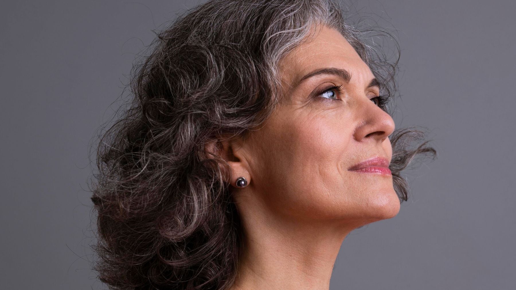 Haircut, senior, women