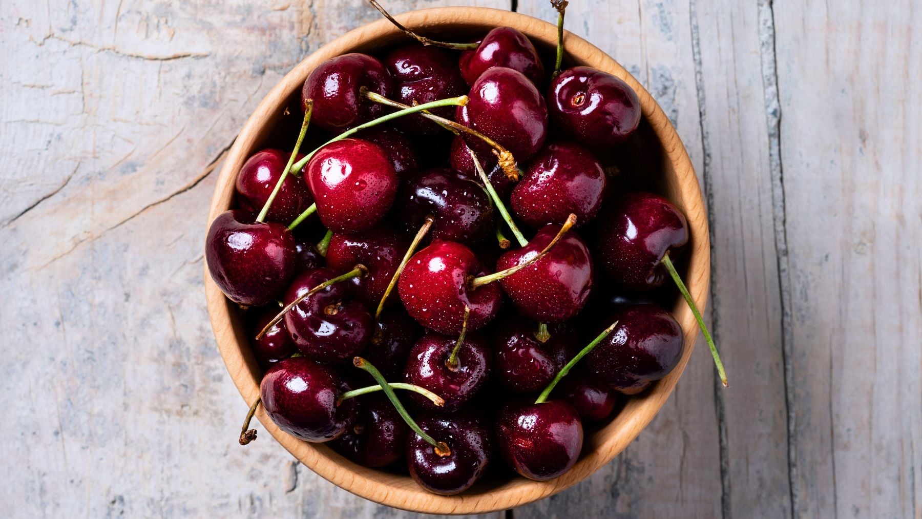 Cherries, store, rotting